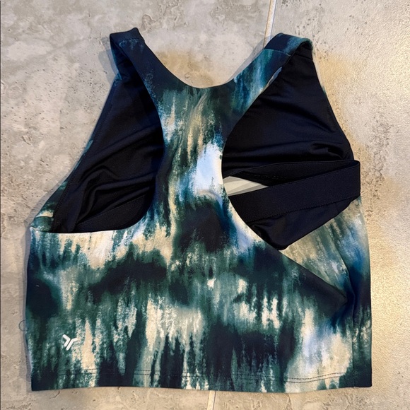 Old Navy Blue and Green Tie-Dye Crop Top and Leggings - Picture 7 of 8